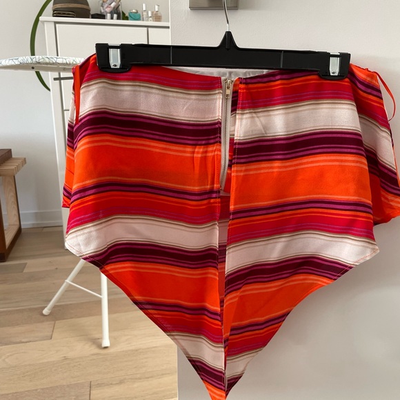 Strapless summer top - Picture 2 of 3